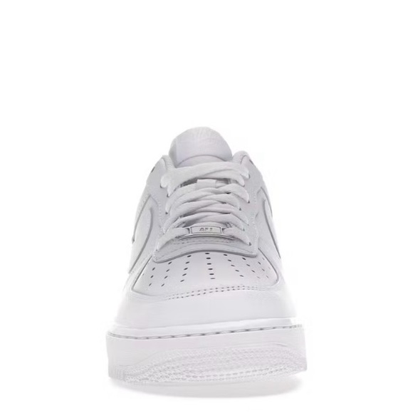 Nike™️ Custom Air Force 1 White - Picture 4 of 4